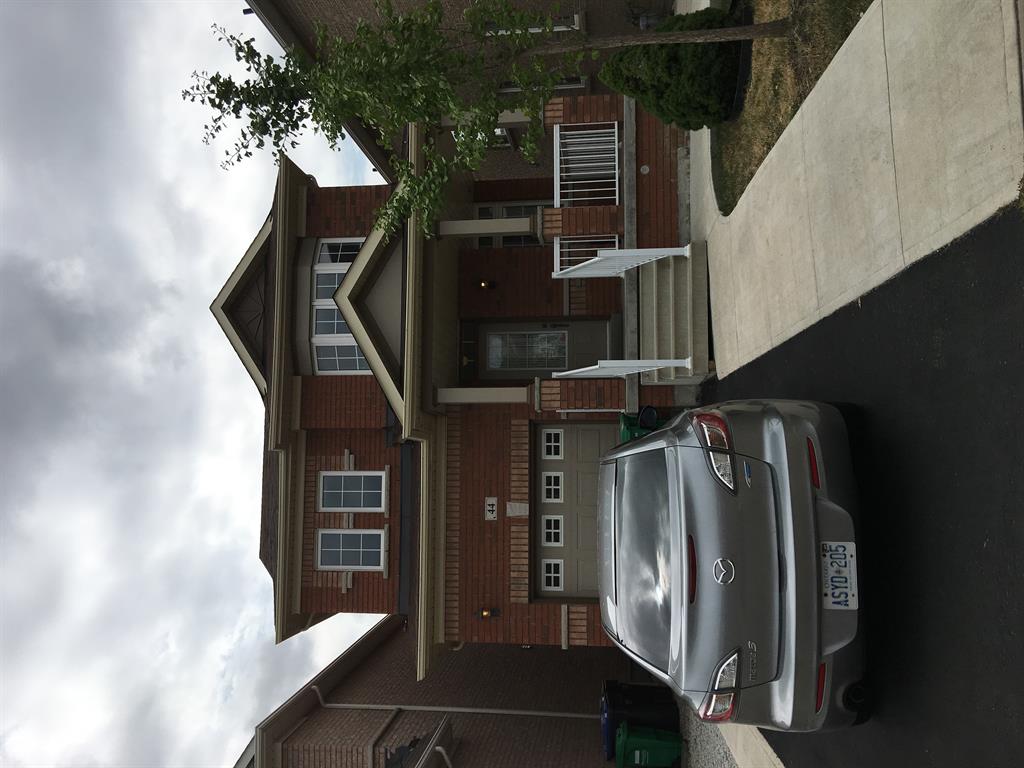44 Fishing Crescent