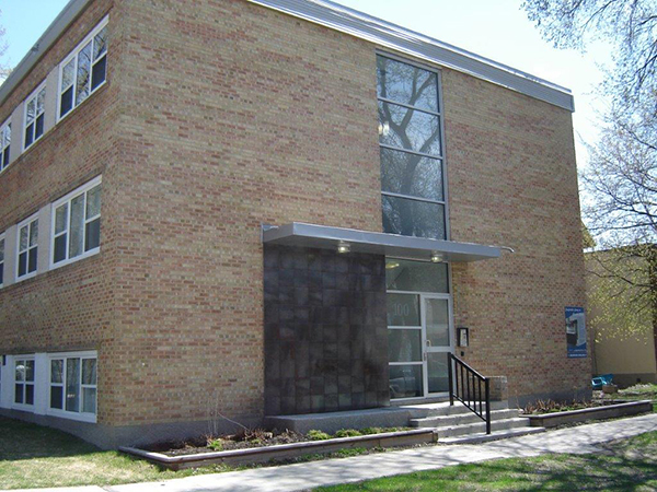 100 Cauchon Street