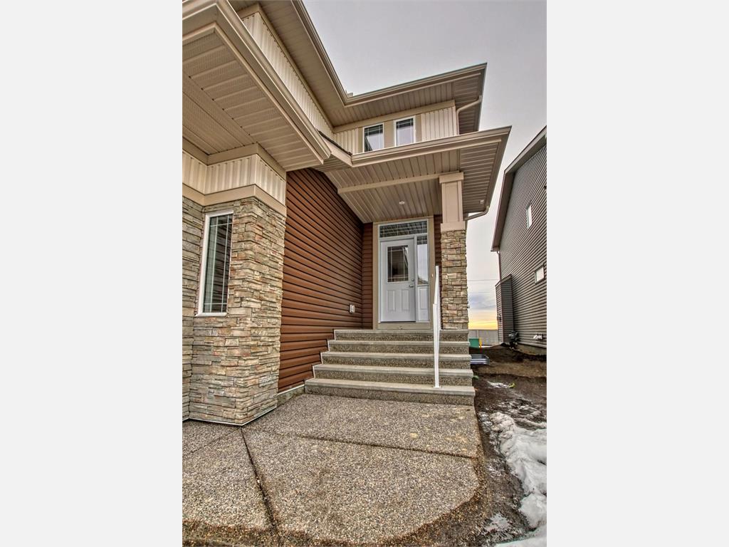 2156 Ravensdun Crescent Southeast