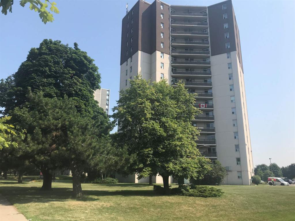 60 exeter road, ajax Apartment for Rent