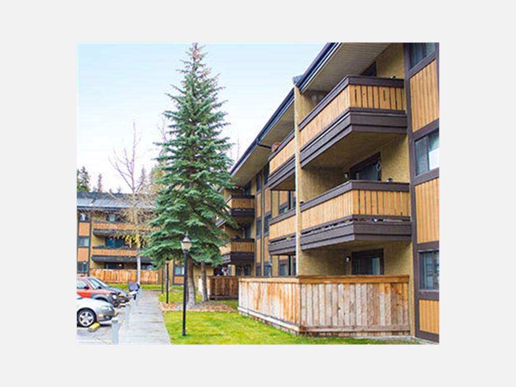 550a cougar st., banff Apartment for Rent