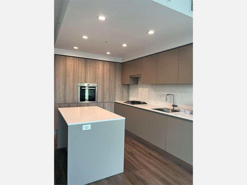 3833 Evergreen Place