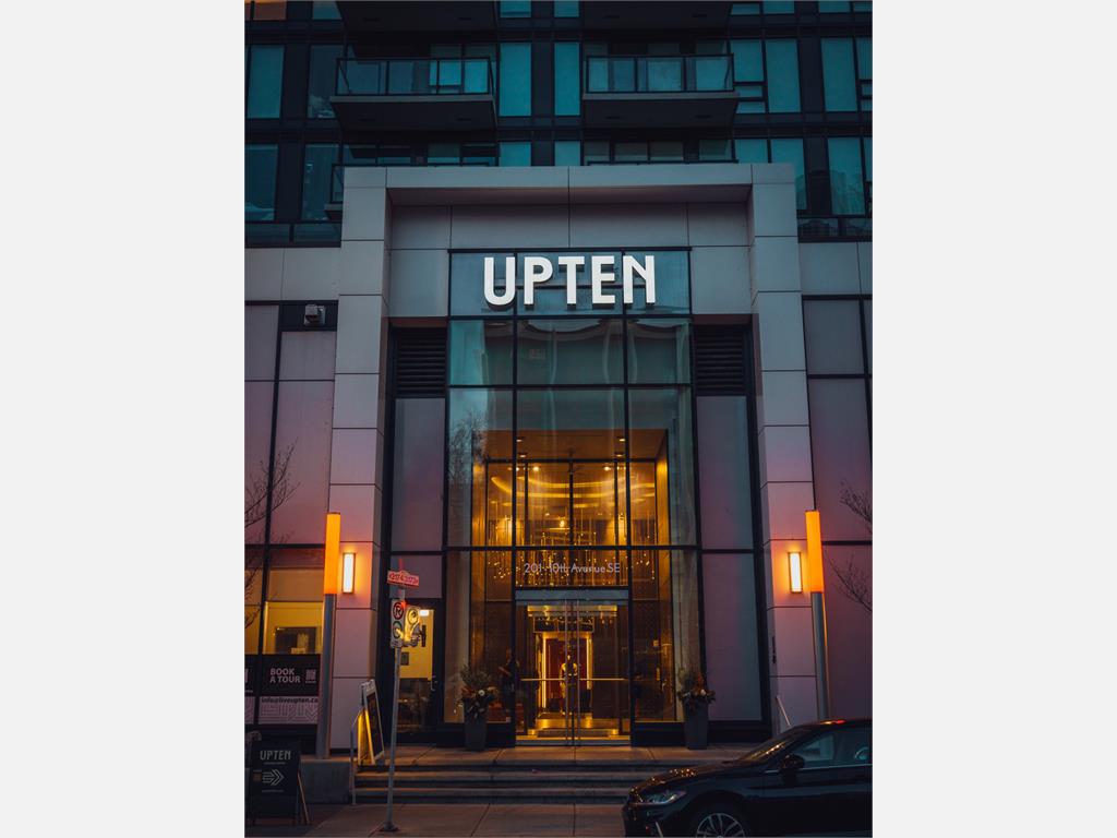 201 10 Ave SE 10th Ave