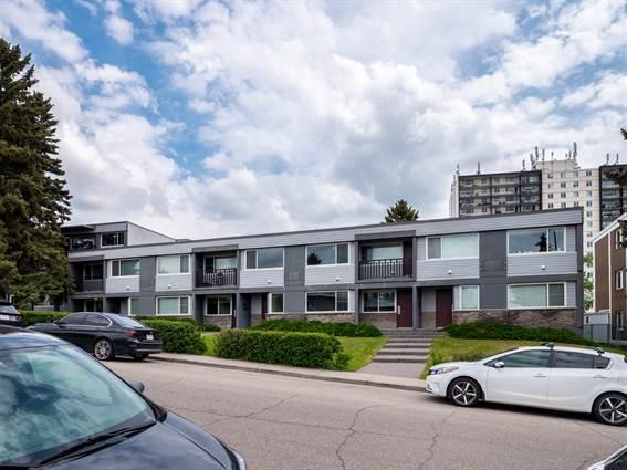 2020 Urquhart Road NW