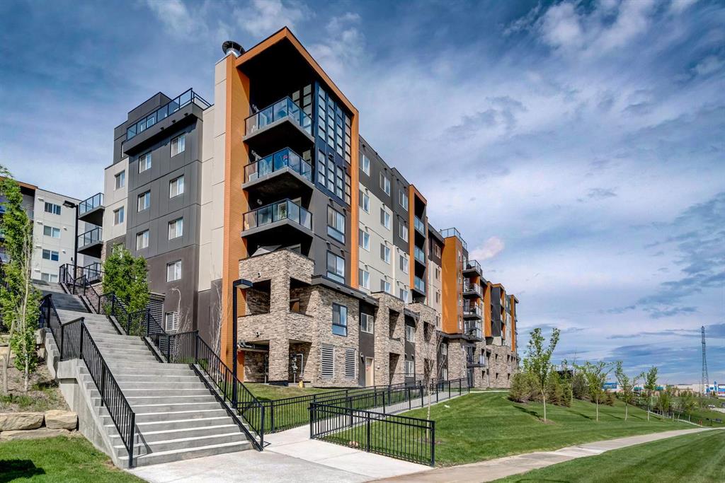 30 Kincora Glen Park Northwest, Calgary Apartment for Rent