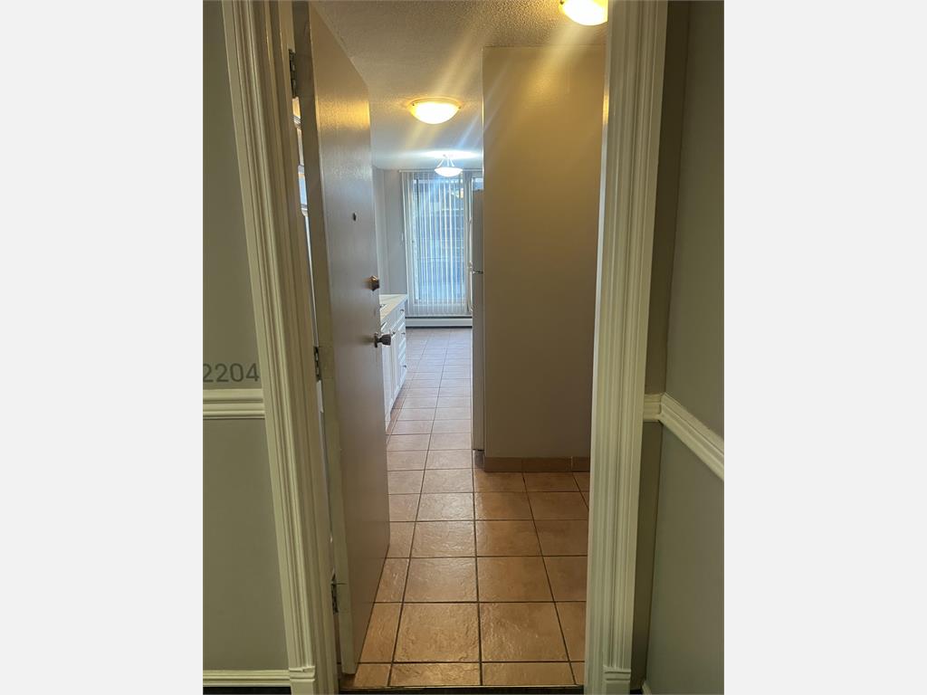 4 Ave SW 505