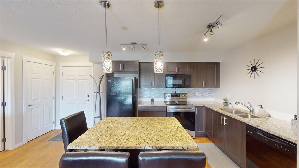 1207 - 99 Copperstone Park Southeast