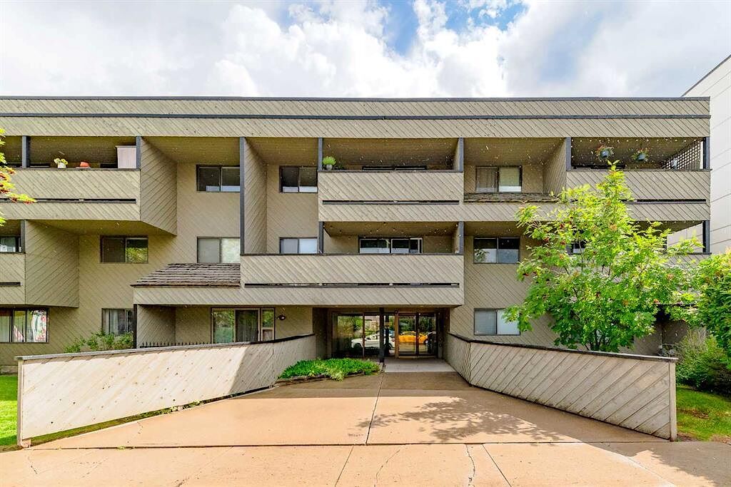 1513 26 Avenue Southwest