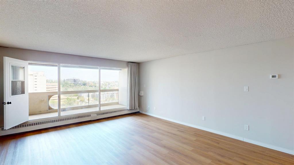 1608-221 6 Ave Se