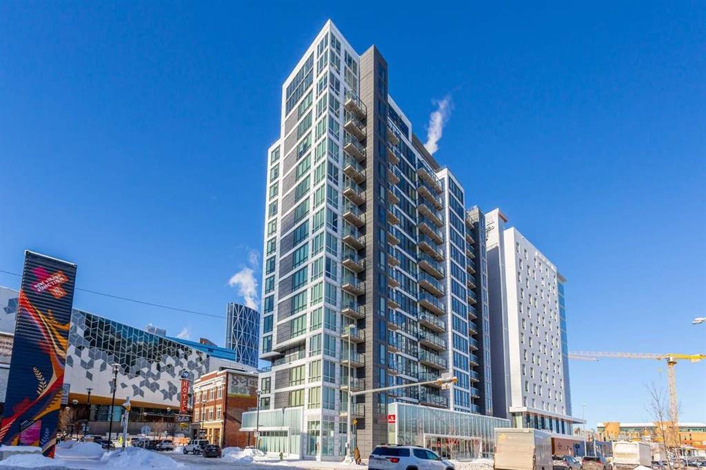 203, 450 8 Ave SE