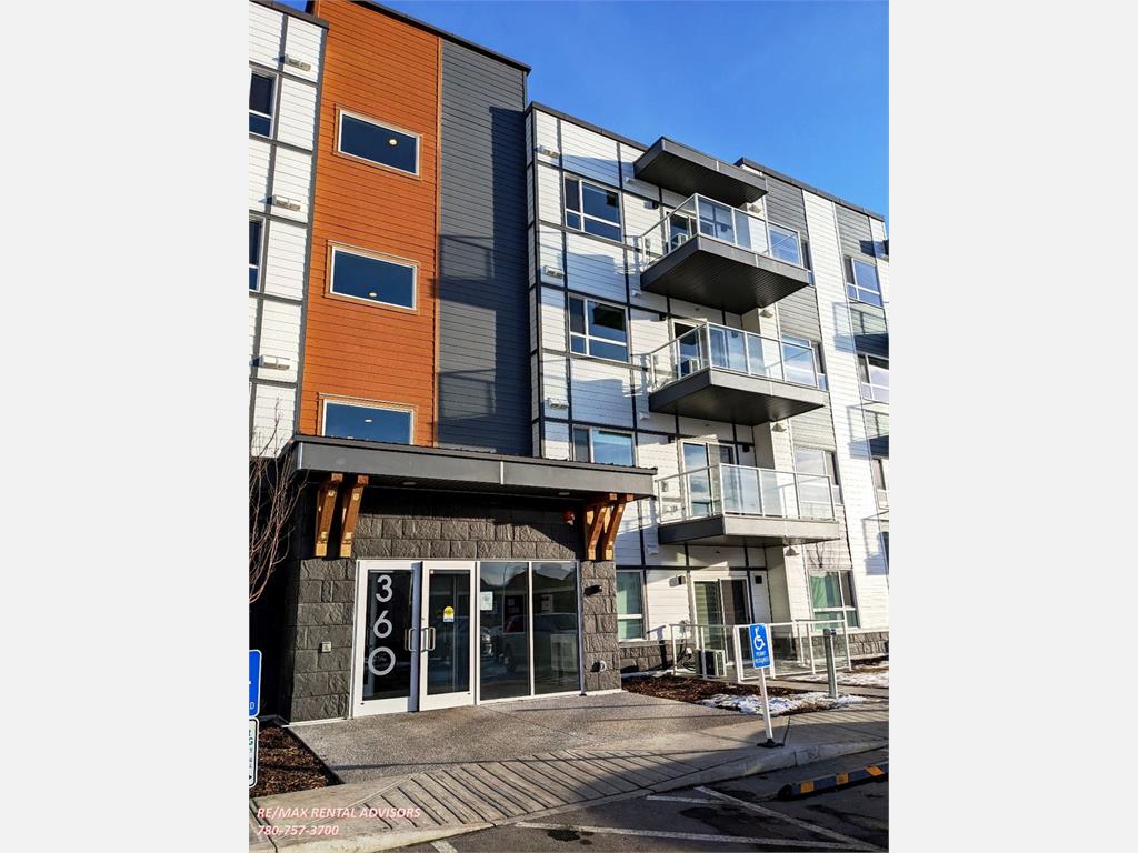 360 Harvest Hills Way Northeast