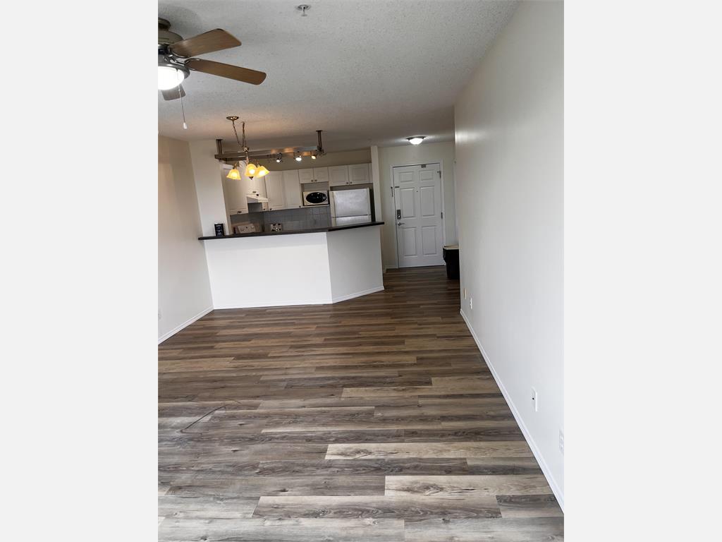 950 arbour lake rd nw