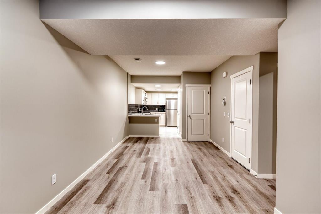 149 Arbour Lake Hill Northwest