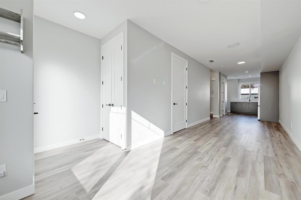 1502 10 Ave SE