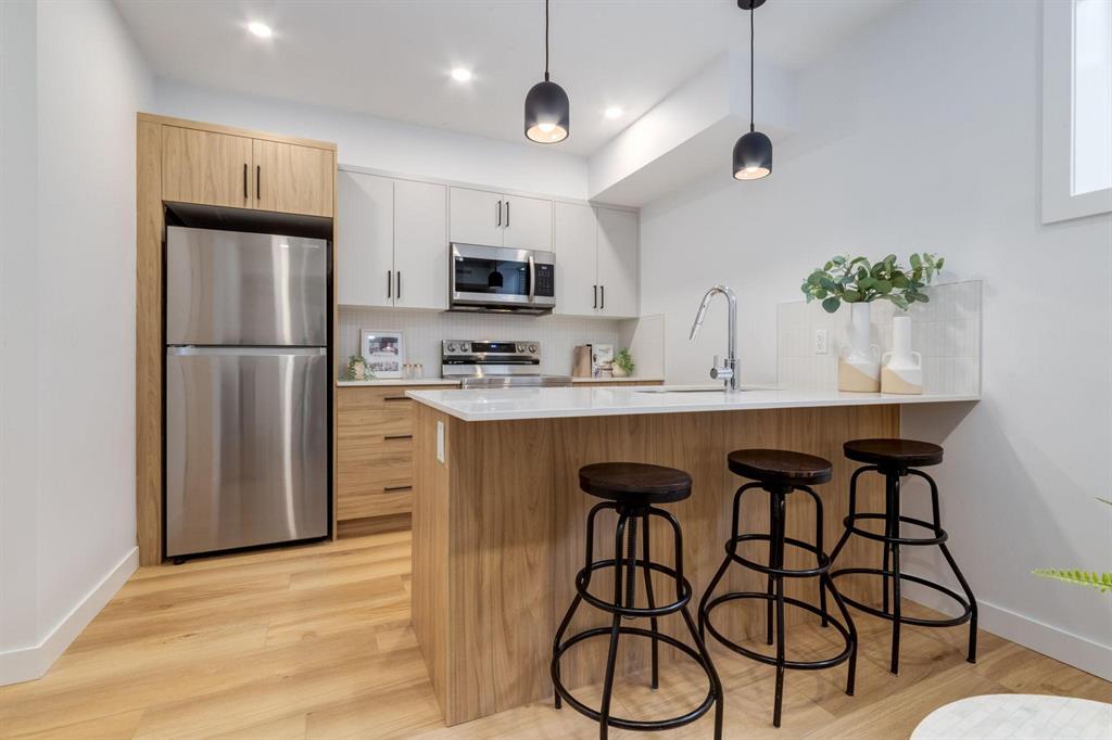 1615 33 Avenue Southwest