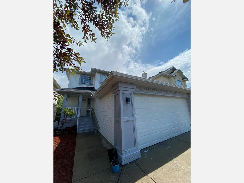 172 Hidden Valley Manor NW