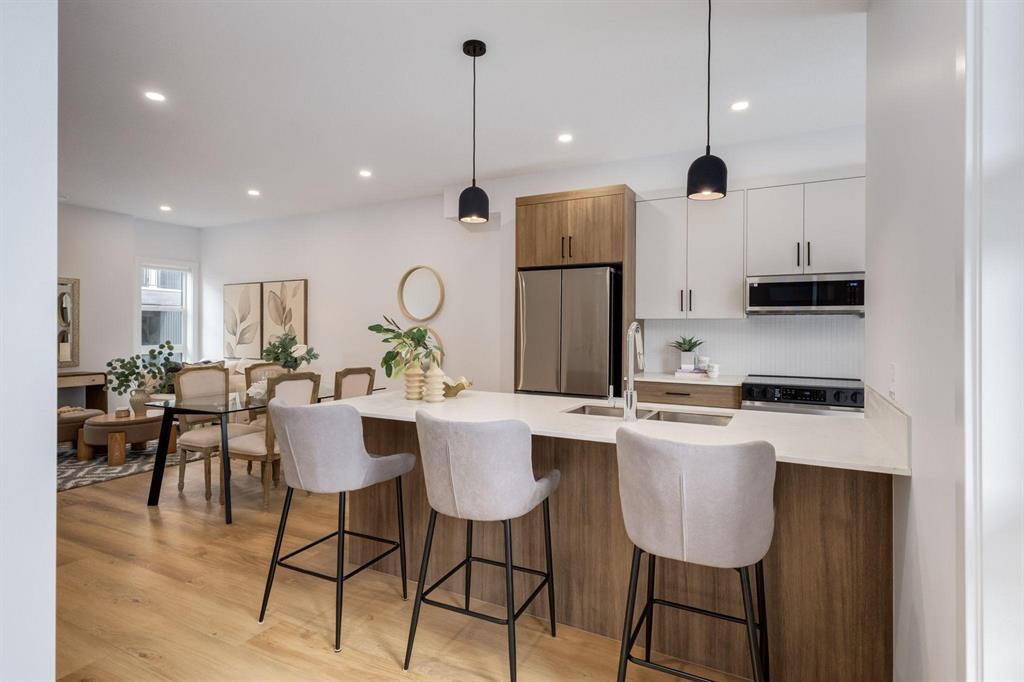 1745 36 Avenue Southwest