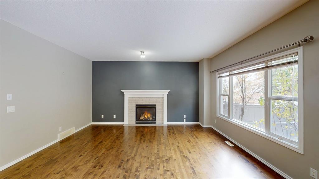 251 St Moritz Drive SW