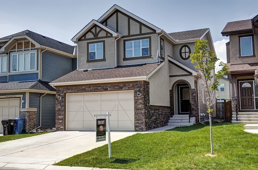 279 aspen hills close sw, calgary House for Rent