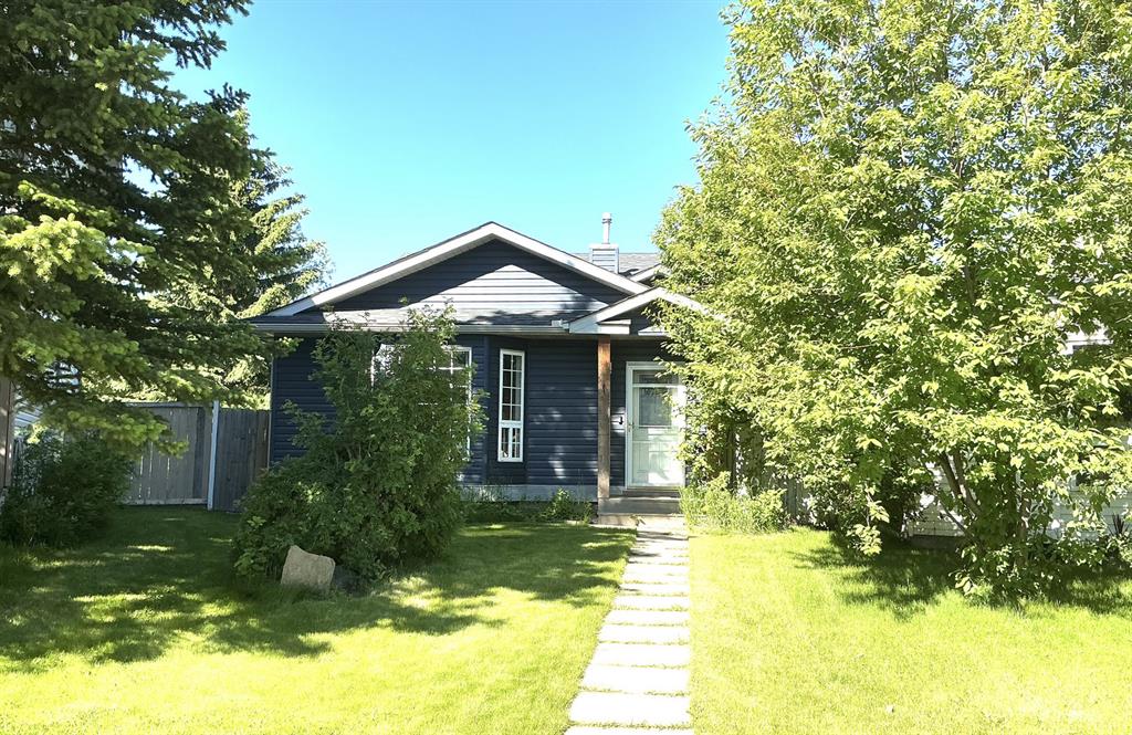 44 Covington Mews Ne