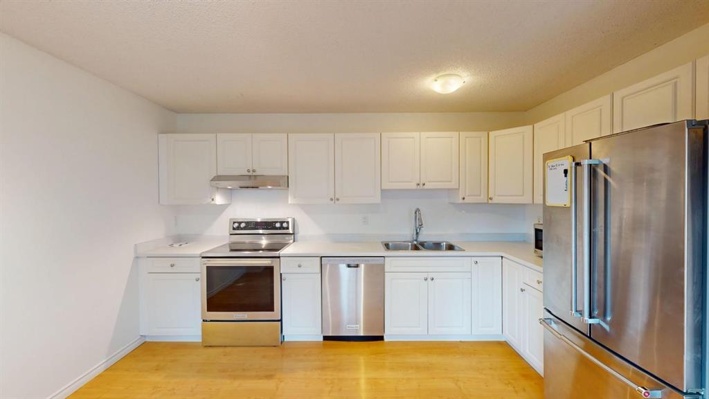 10, 3620 51 St SW