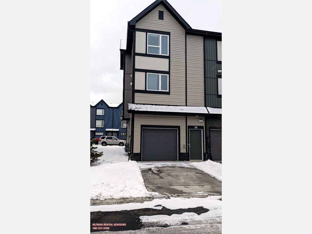 30 Evanscrest Park Northwest