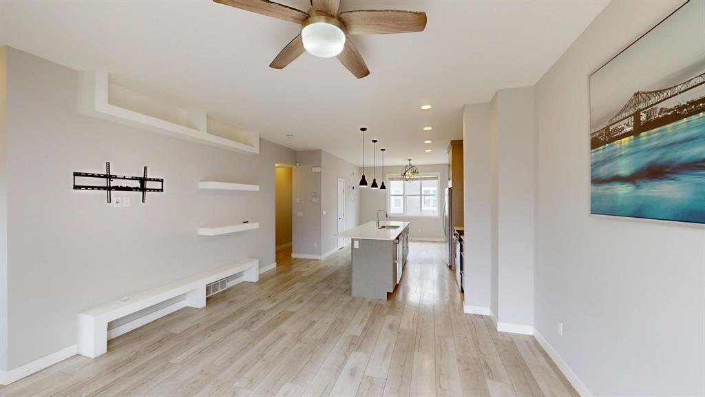 410-30 Cornerstone Manor Ne