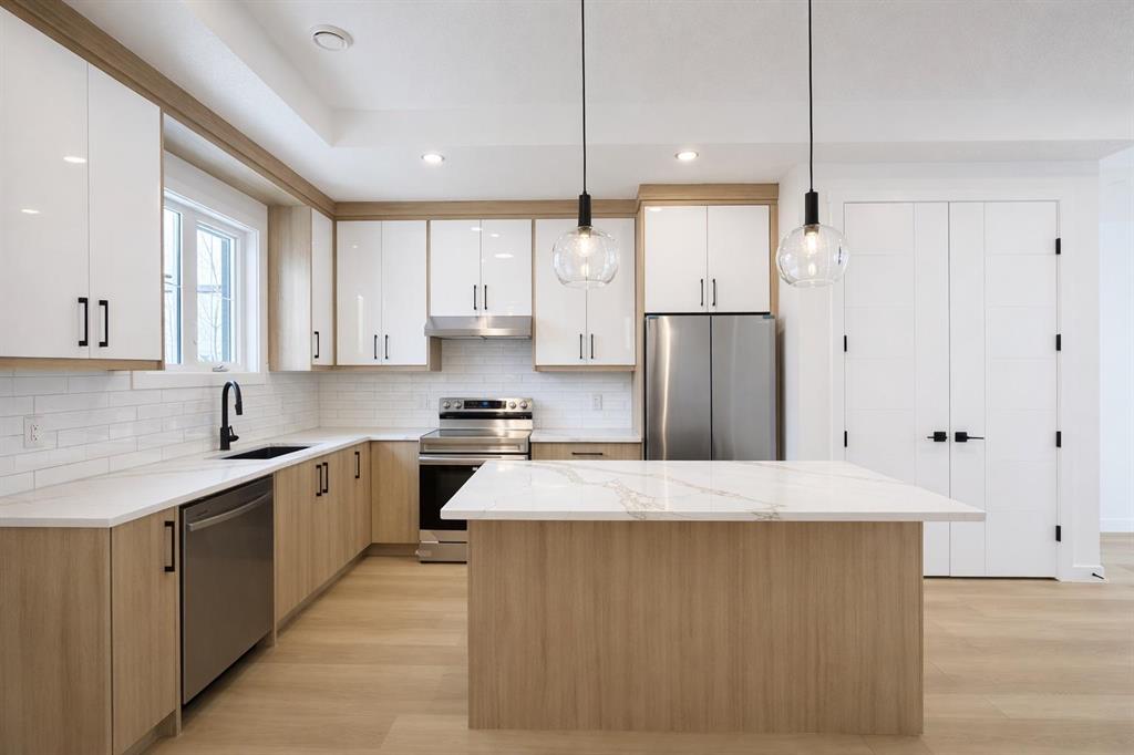 540 10 Avenue Northeast