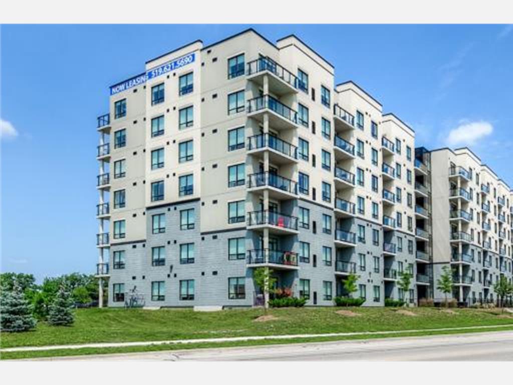 650 Saginaw Parkway, Cambridge Apartment for Rent