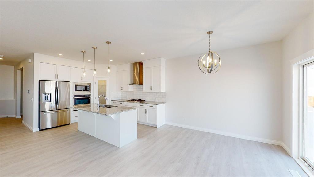 212 Dawson Harbour Heights