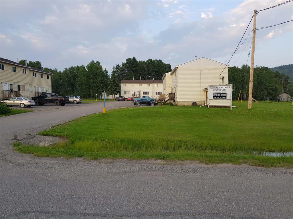 5206-5216 43rd St NE