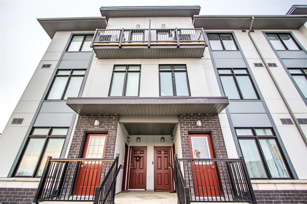2 bicknell ave