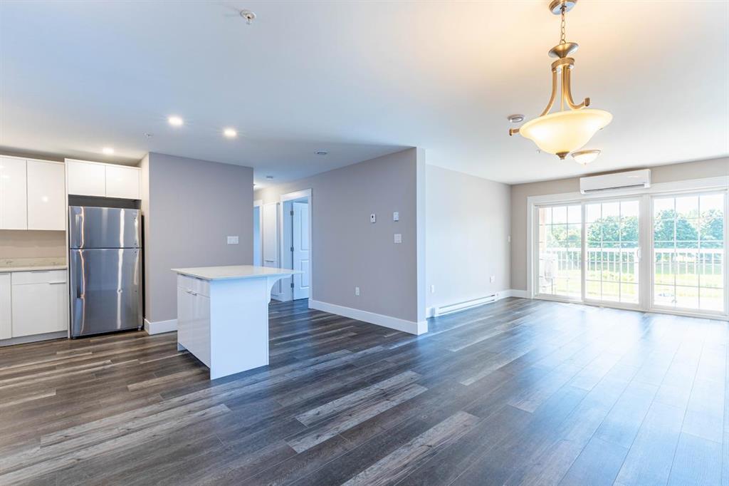 10 By Way Avenue, Cornwall Apartment for Rent