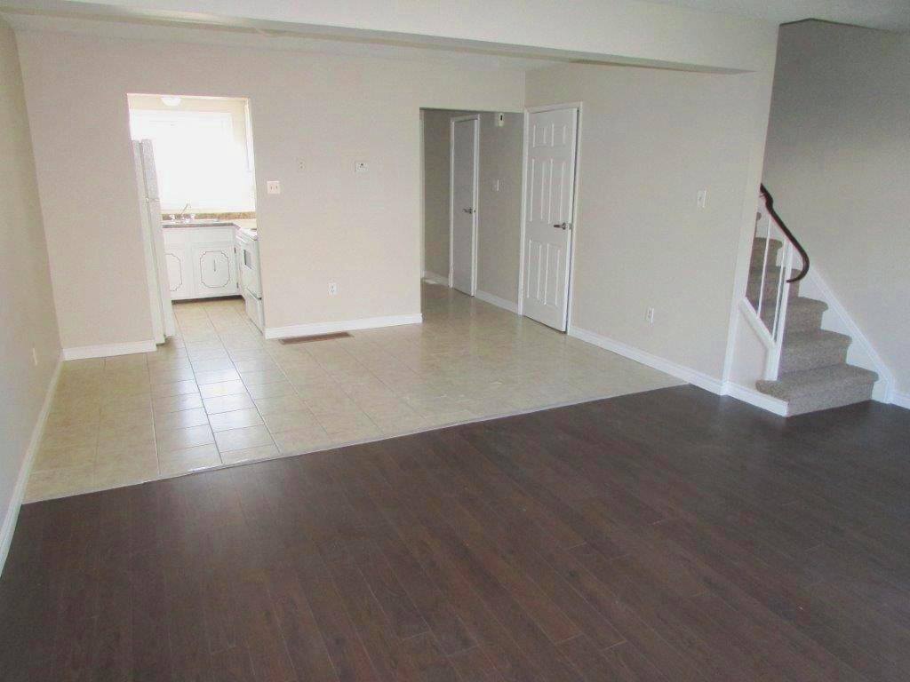 348 Cameron Street, Corunna Townhouse for Rent