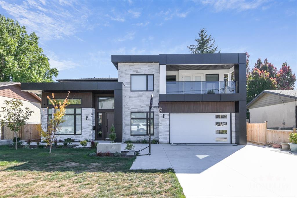 11024 78 Ave