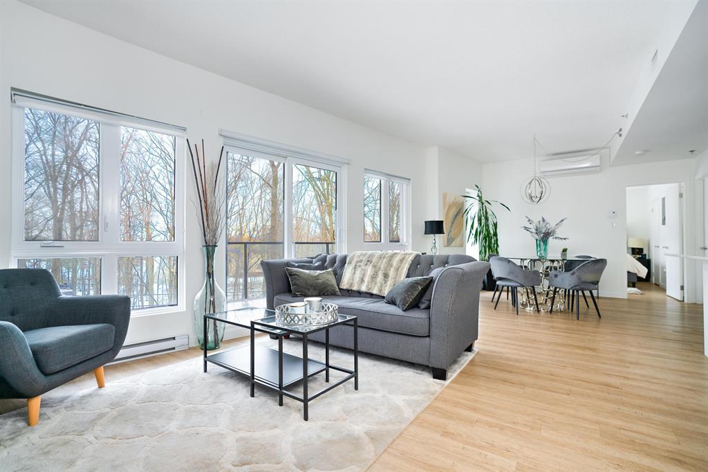 9801 Rue Ceres