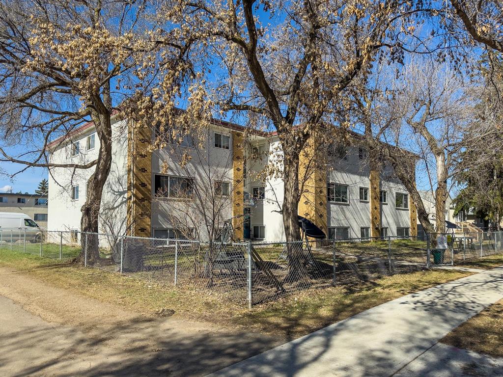11836 89 Street Northwest