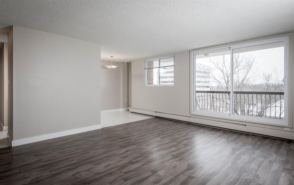 12225 Stony Plain Road NW