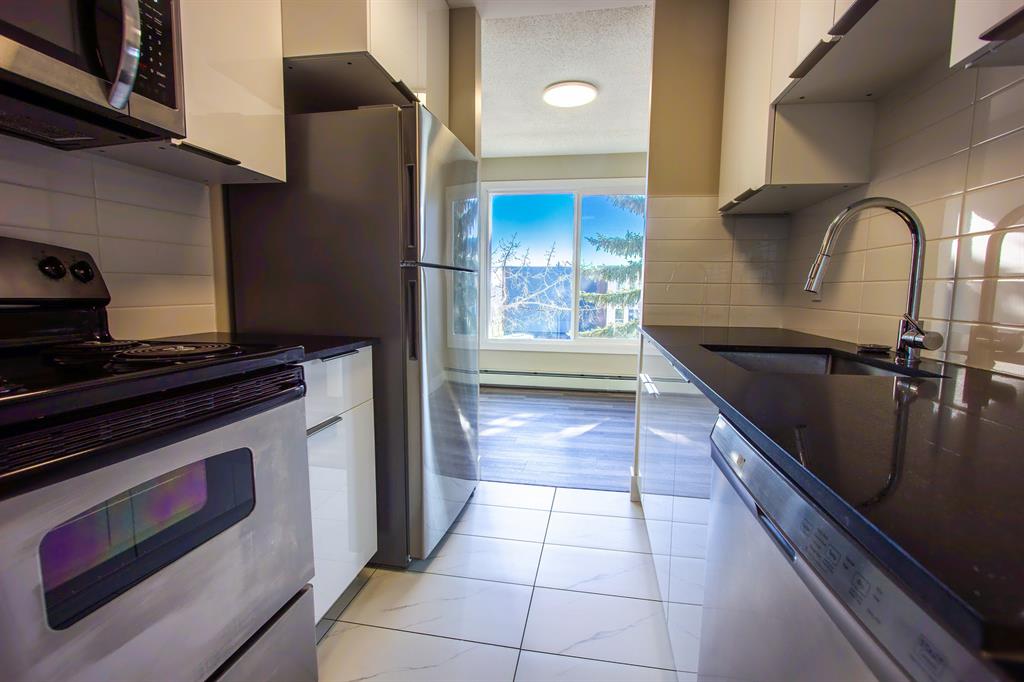 18175 96 Ave