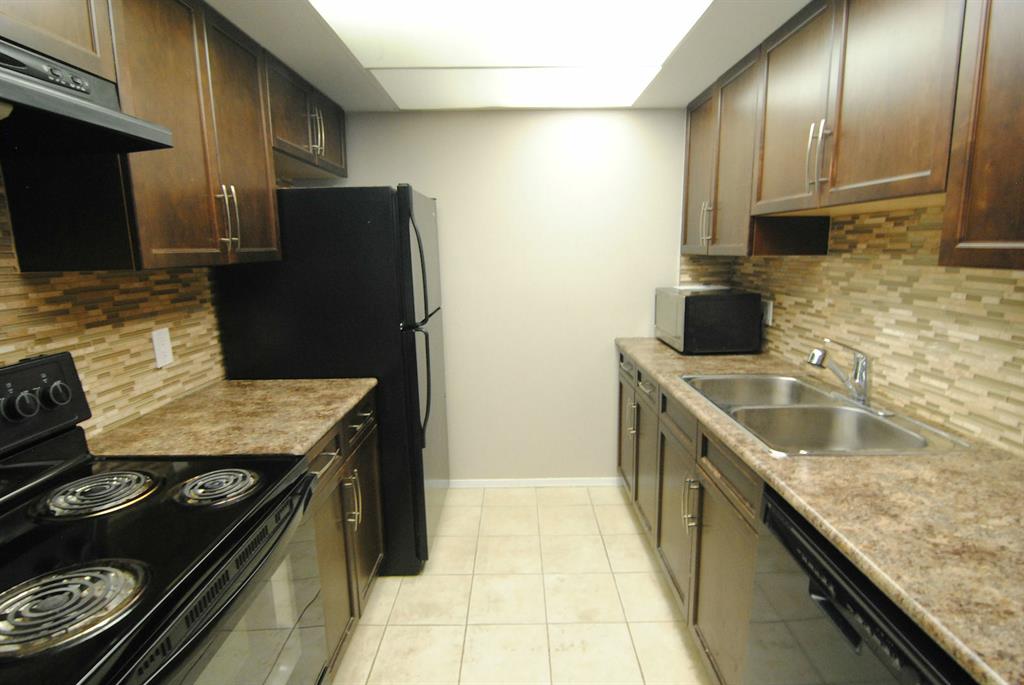 4404 122 Street Edmonton, AB