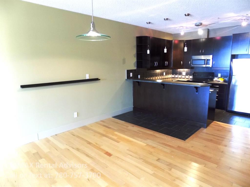 10536 110 Street Northwest