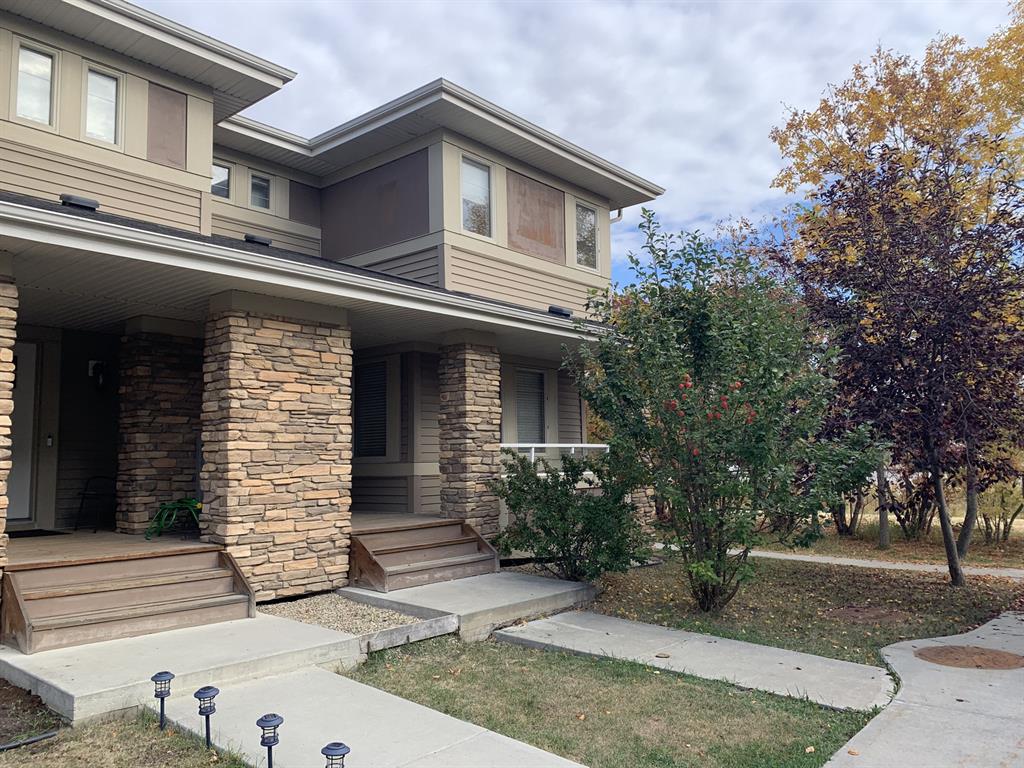 823 Valour Mews