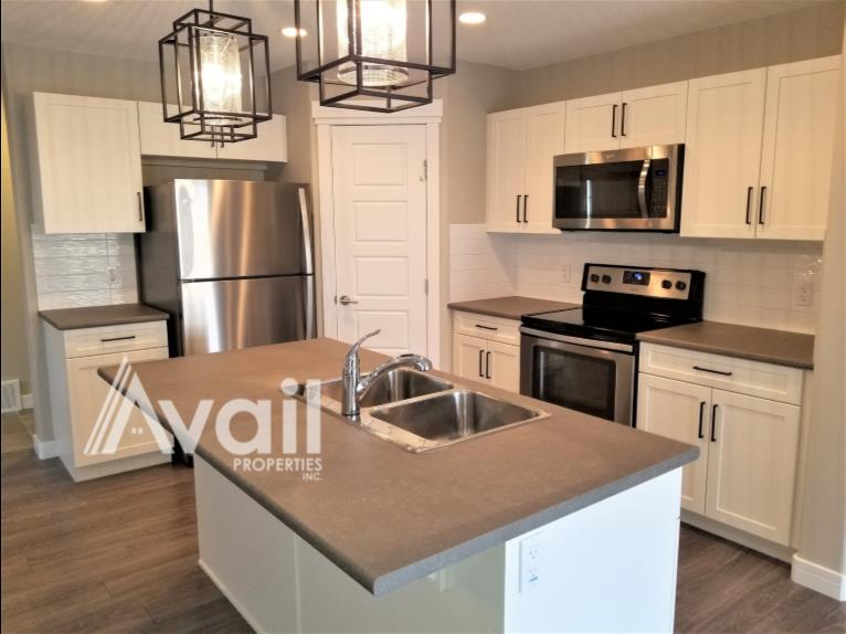 1363 Adamson Dr SW