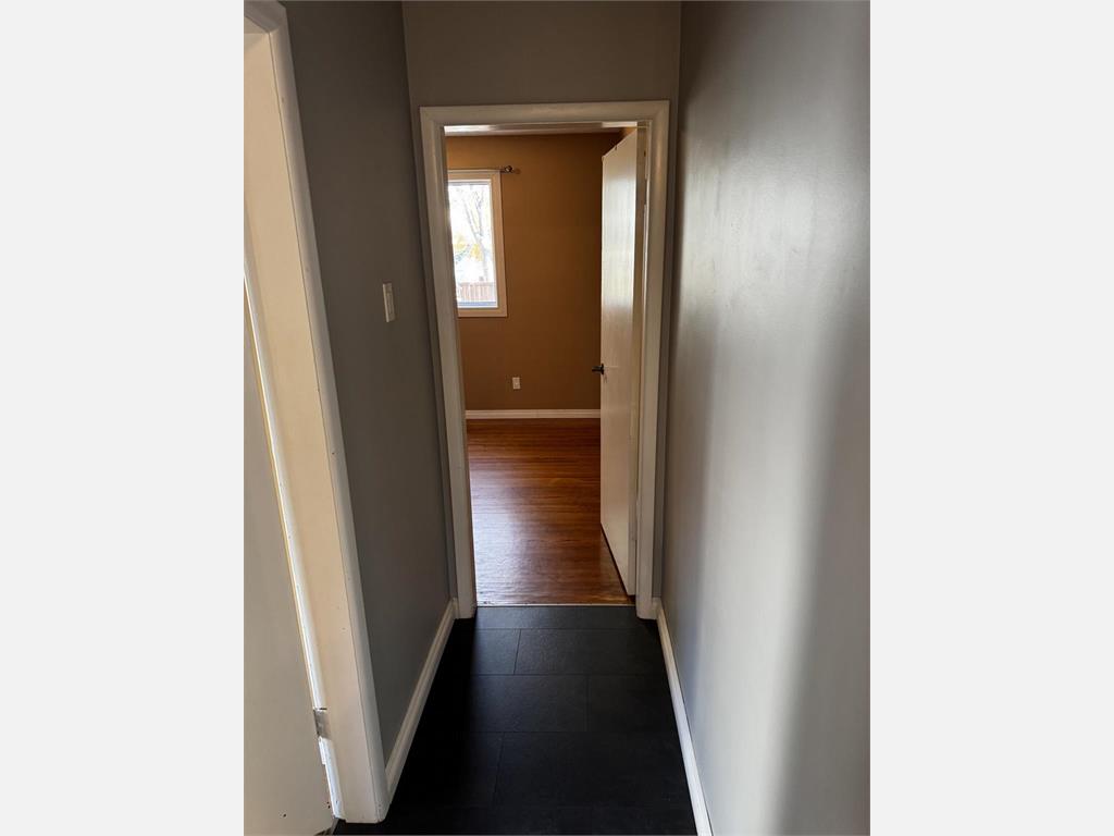 8104 125 Avenue Northwest