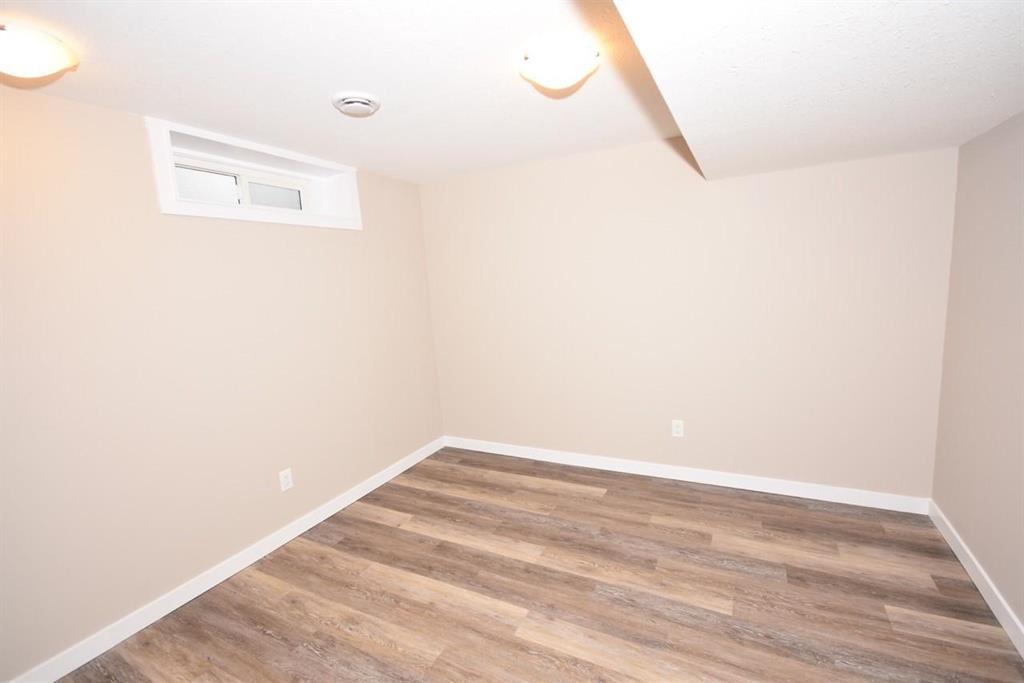 8504 135A Avenue Northwest