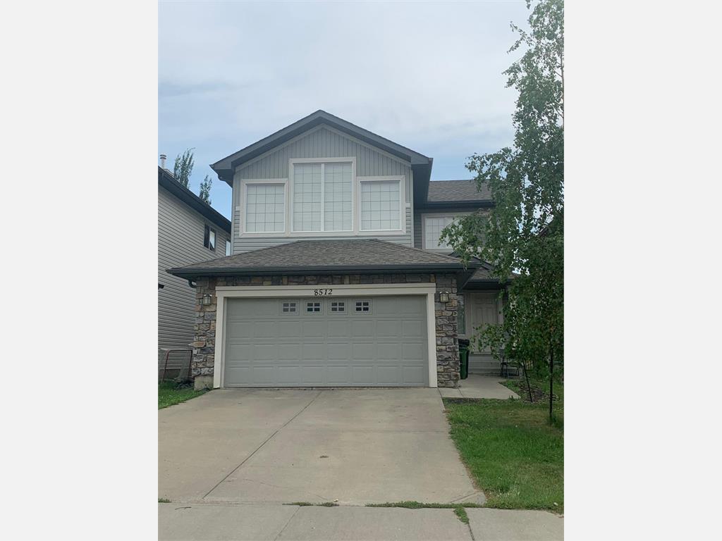 8512 Sloane Crescent Northwest