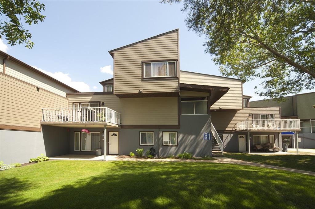 107 Hillcrest Pl