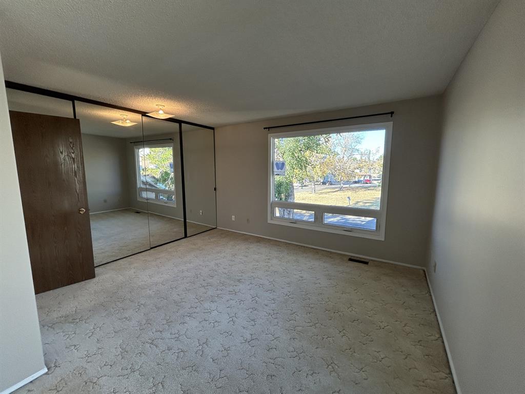12043 162 Avenue Northwest