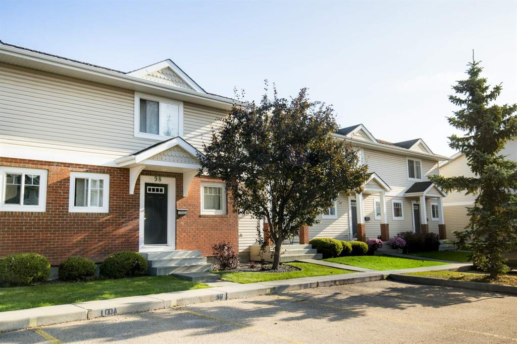 13107 153 Ave NW, Edmonton Townhouse for Rent