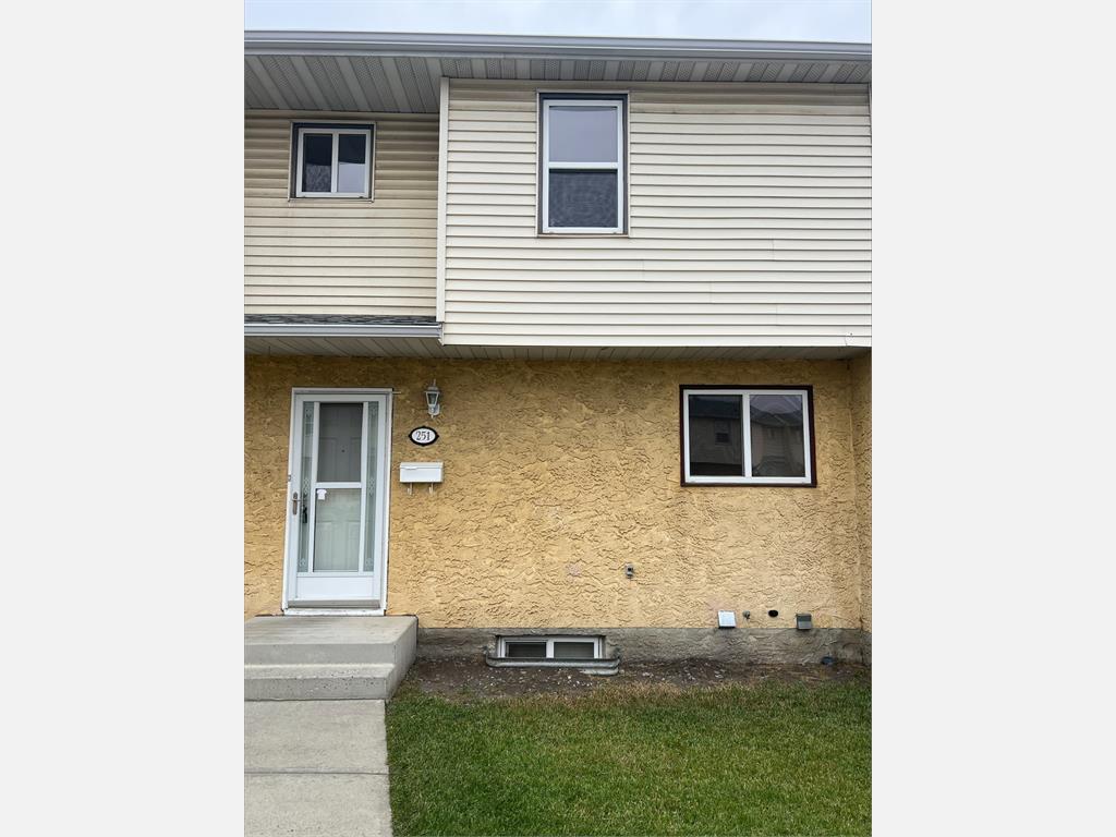 251 Harrison Dr Nw